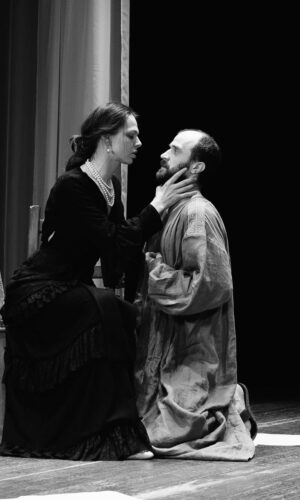 Production théâtrale "My Dear Klimt" avec Anastasia Saltykova dans le rôle-titre